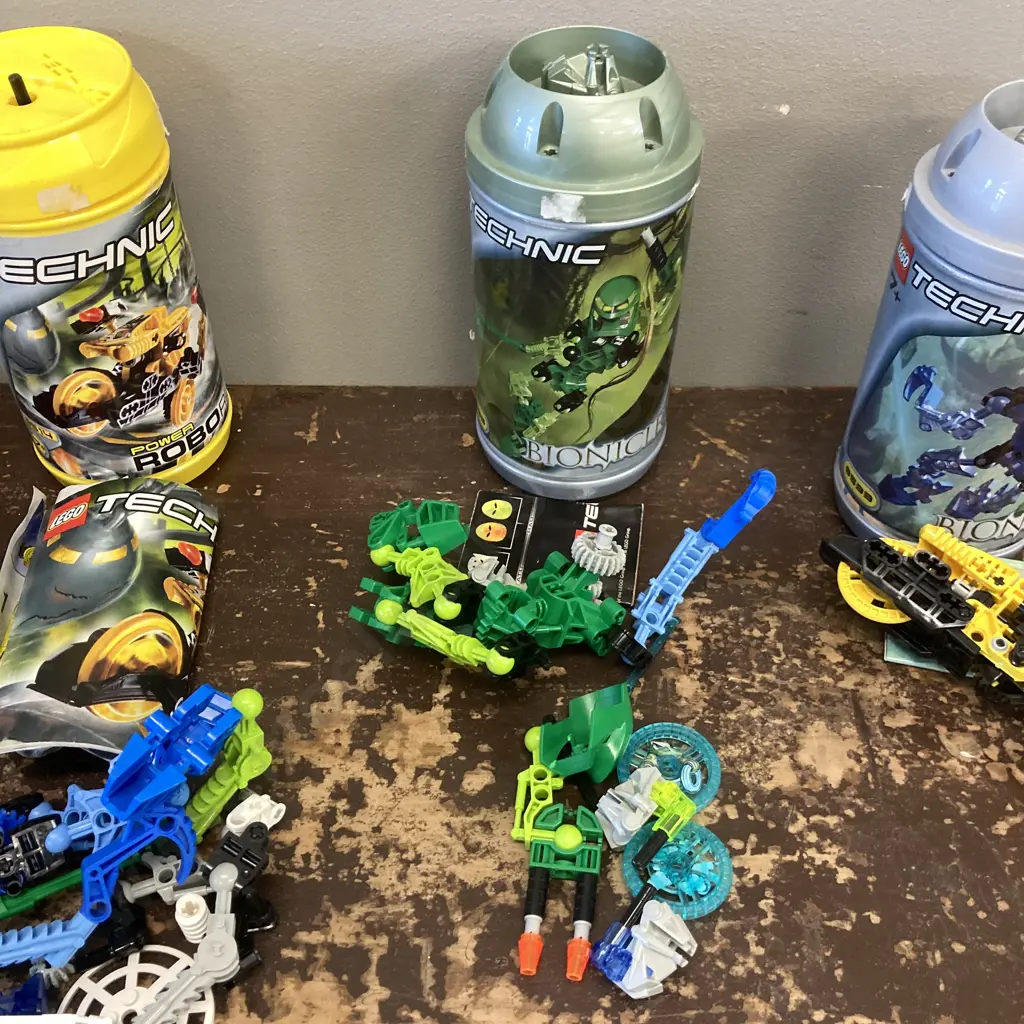 Assorted Lego Image 1++